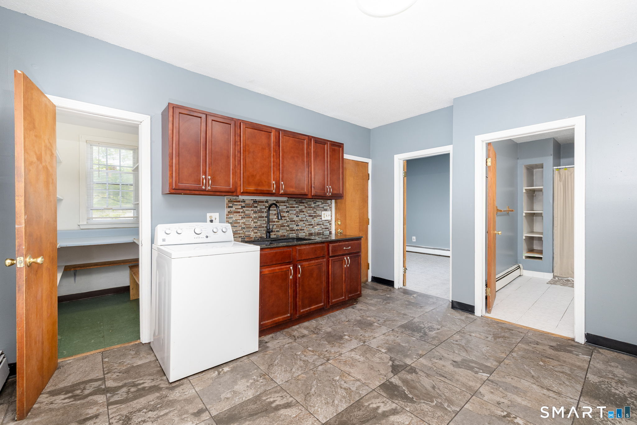53-55 Dean Street Hartford CT 06114