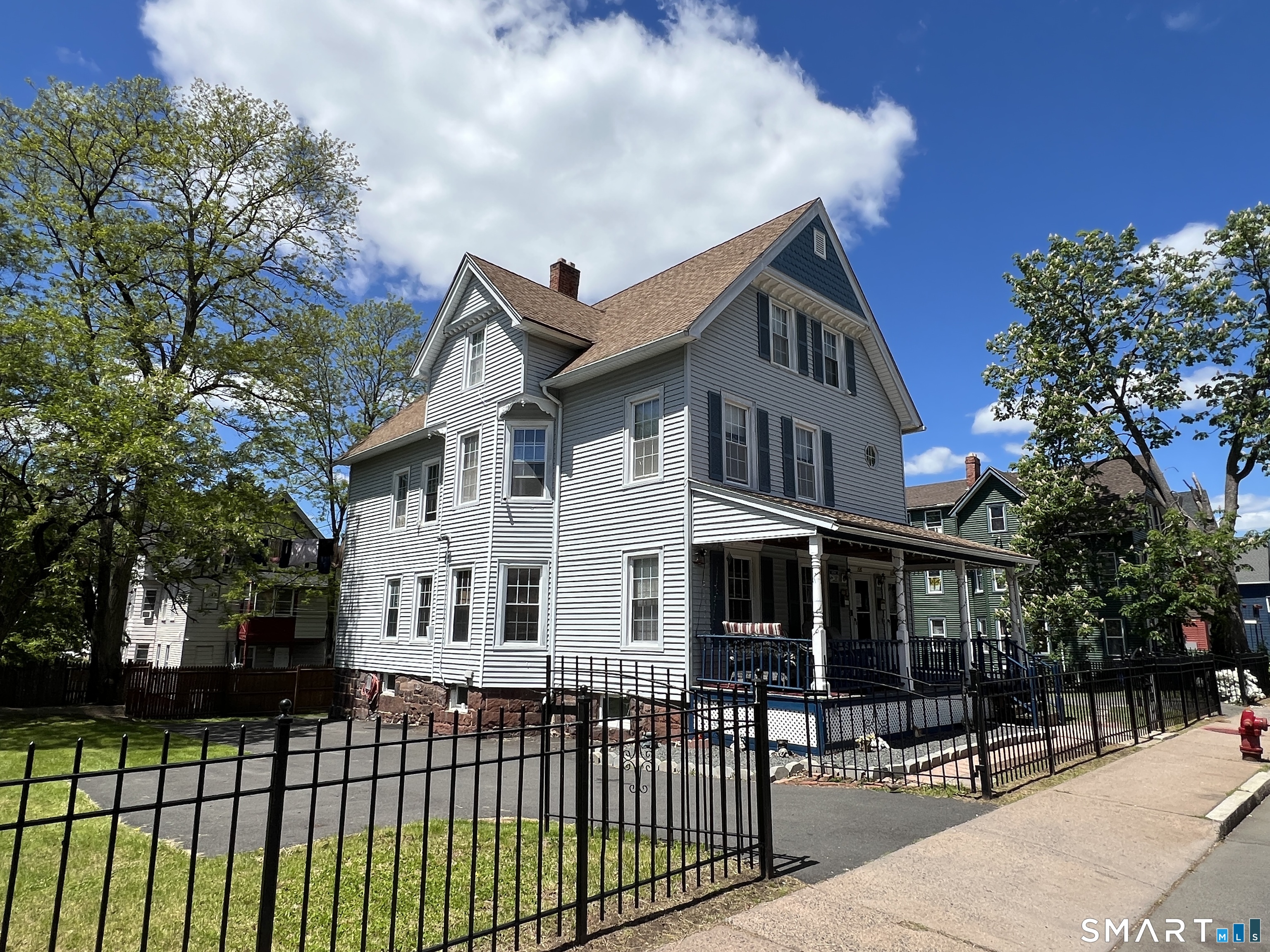53-55 Dean Street Hartford CT 06114