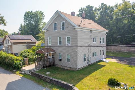 27 Railroad Street Putnam CT 06260
