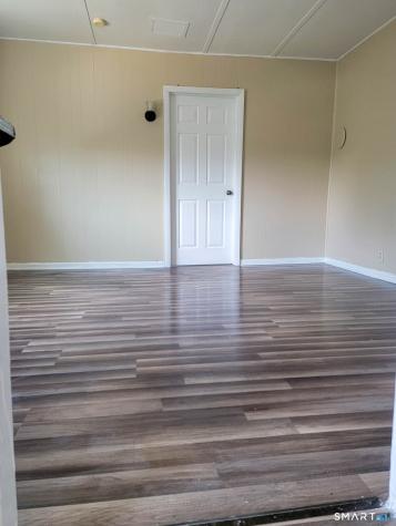 27 Railroad Street Putnam CT 06260
