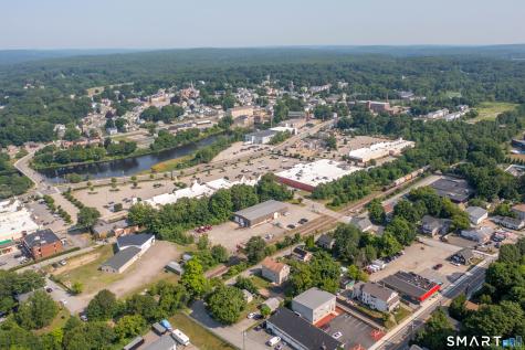 27 Railroad Street Putnam CT 06260