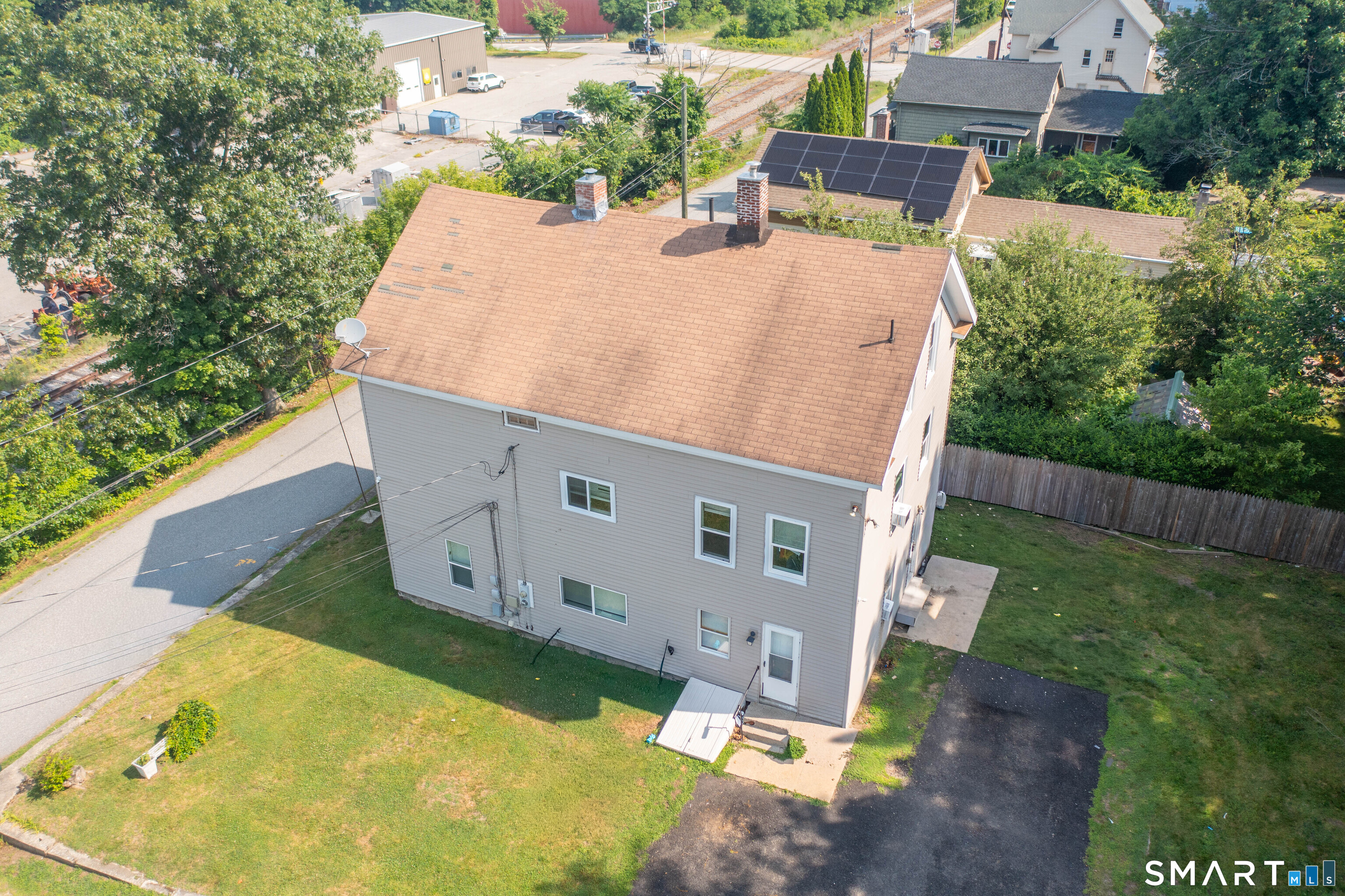 27 Railroad Street Putnam CT 06260