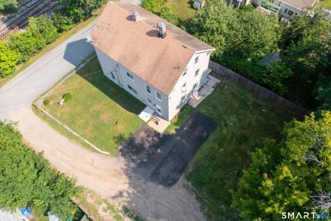 27 Railroad Street Putnam CT 06260