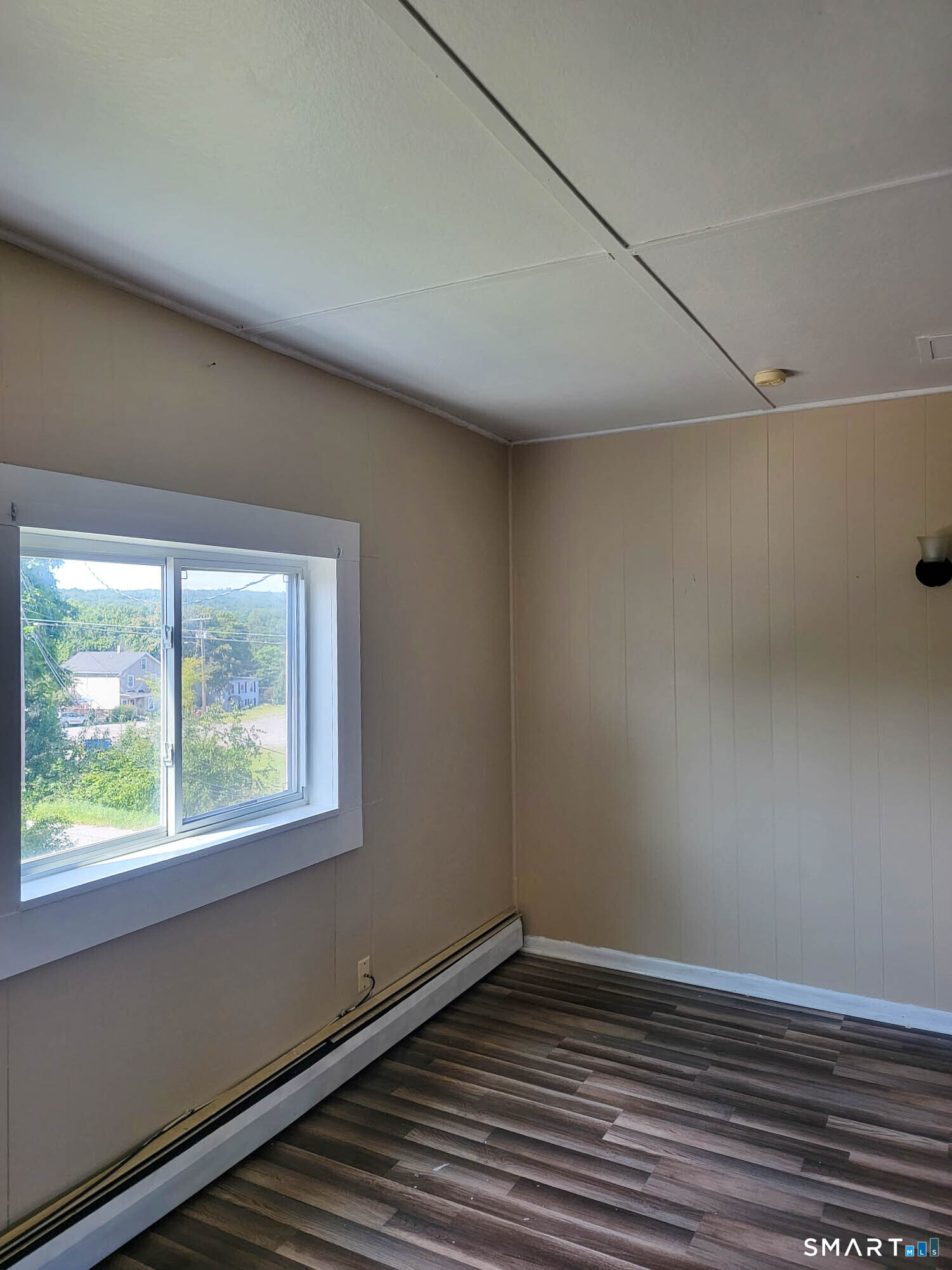 27 Railroad Street Putnam CT 06260