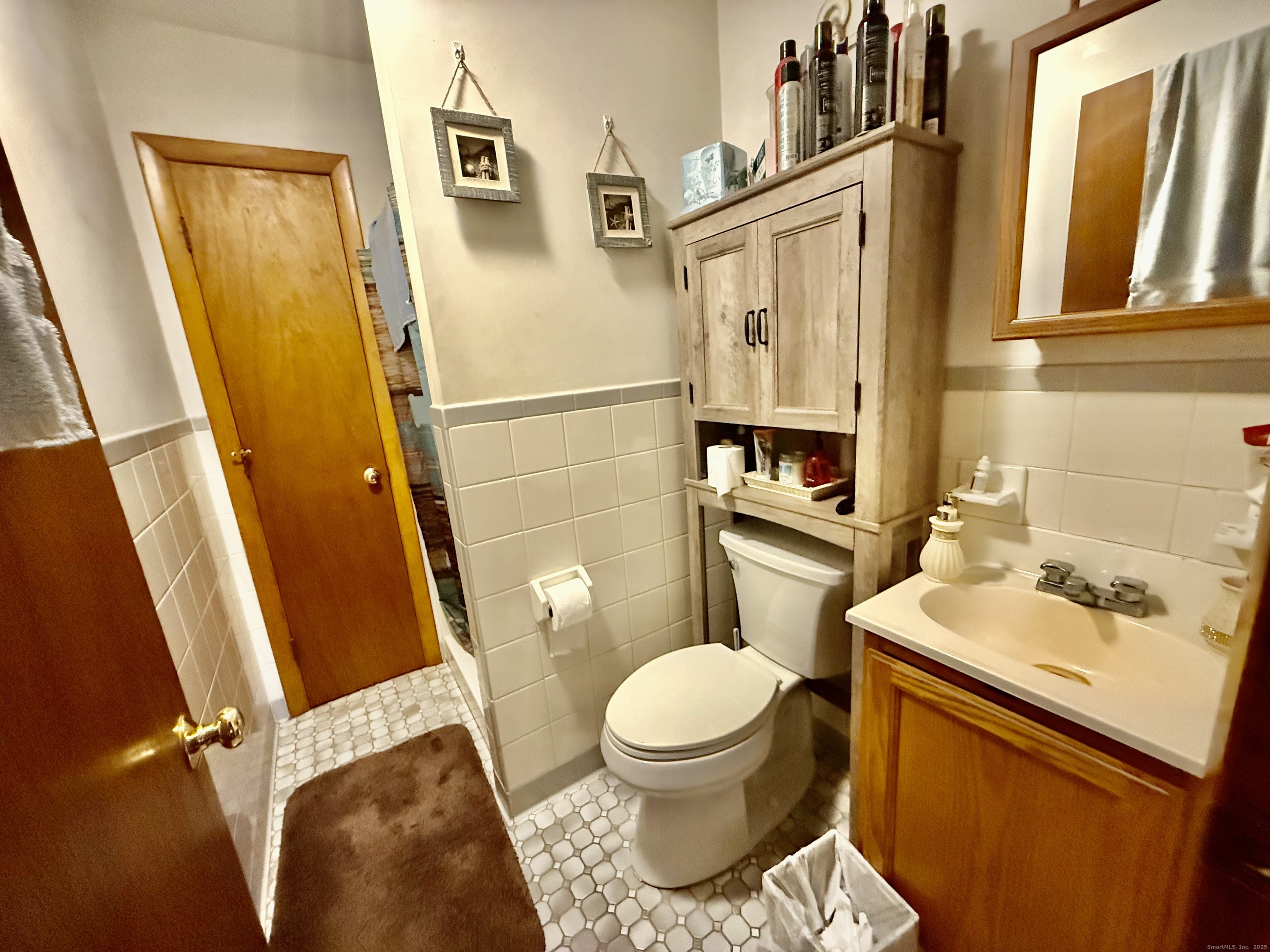 226 West High Street East Hampton CT 06424