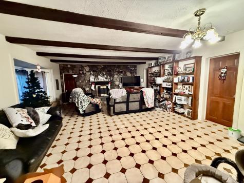 226 West High Street East Hampton CT 06424