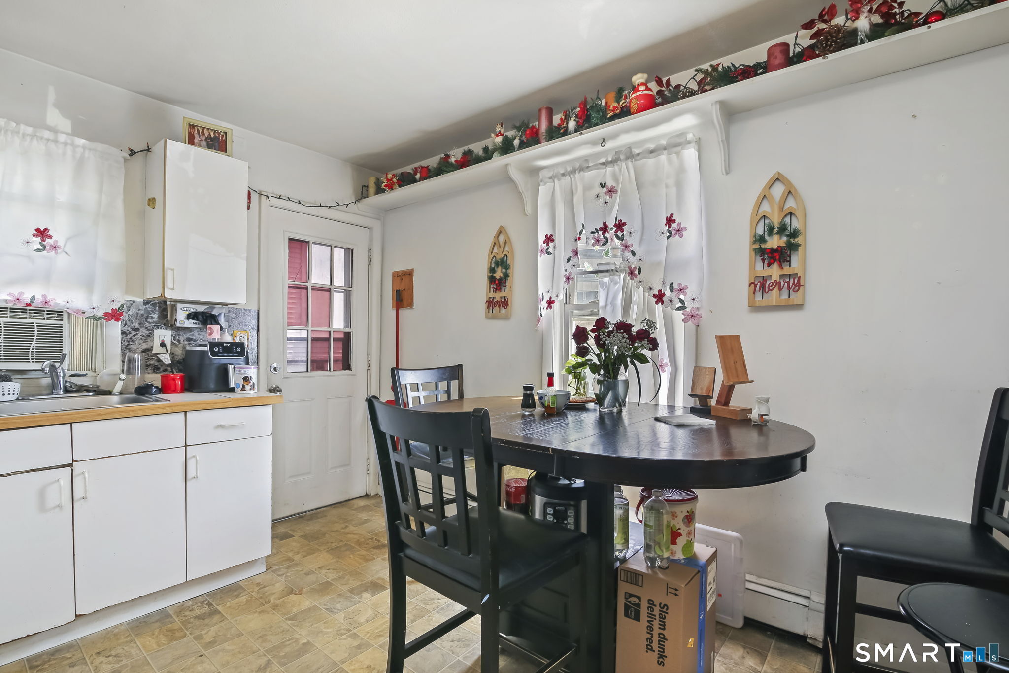 62 Dyke Lane Stamford CT 06902