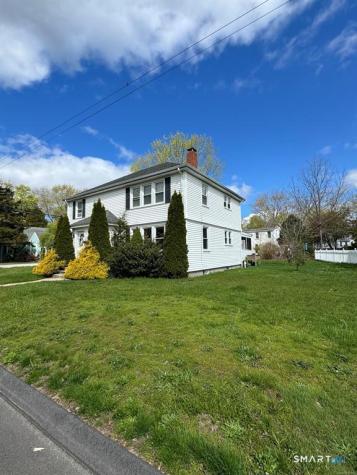 7 Babcock Street Stonington CT 06379