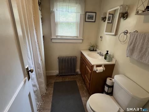 7 Babcock Street Stonington CT 06379