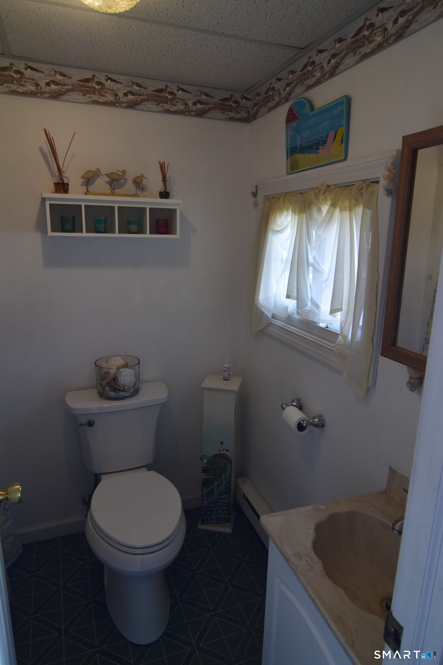 10 Hartford Avenue Old Lyme CT 06371