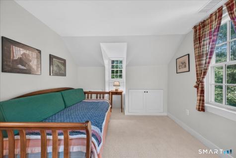 9 Ingham Hill Road Essex CT 06426