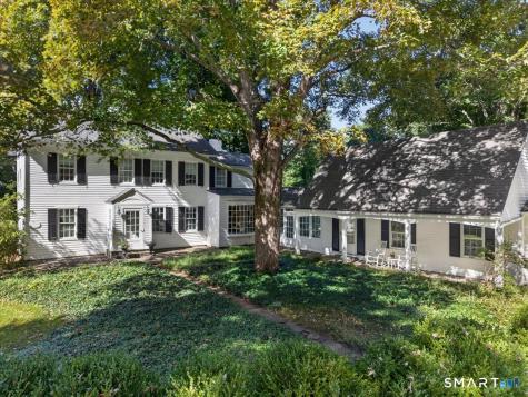 9 Ingham Hill Road Essex CT 06426
