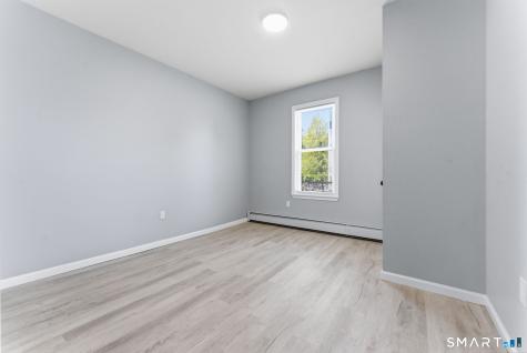 102 Capen Street Hartford CT 06120