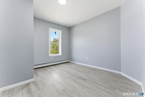 102 Capen Street Hartford CT 06120