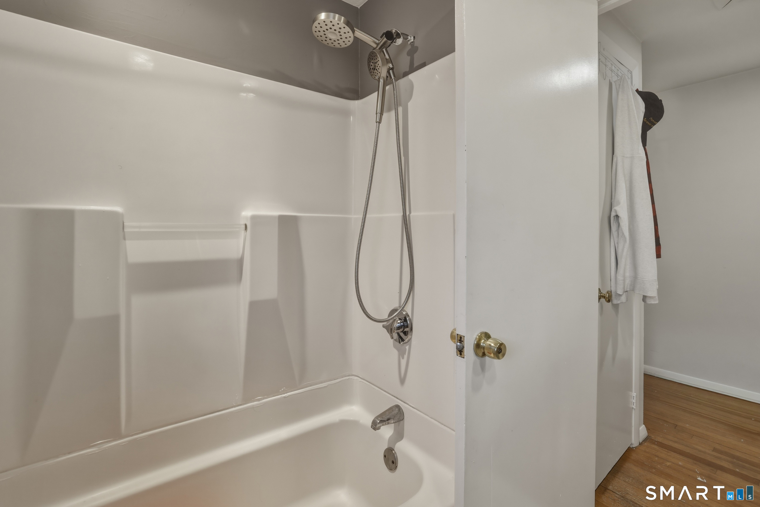 30 Lyndale Street Manchester CT 06040