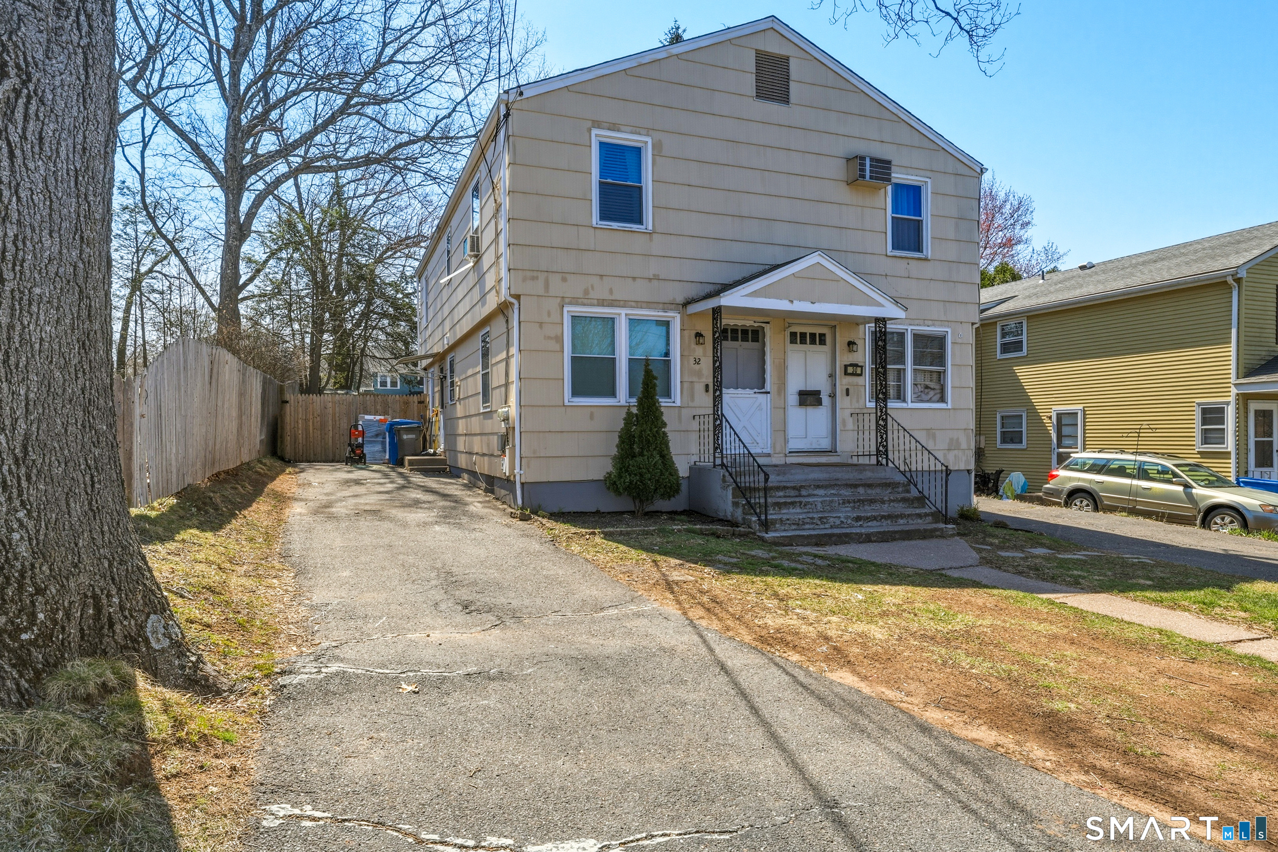30 Lyndale Street Manchester CT 06040