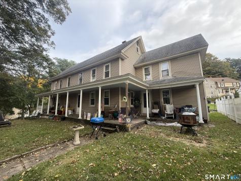 291-293 School Street Putnam CT 06260