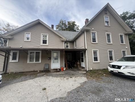 291-293 School Street Putnam CT 06260