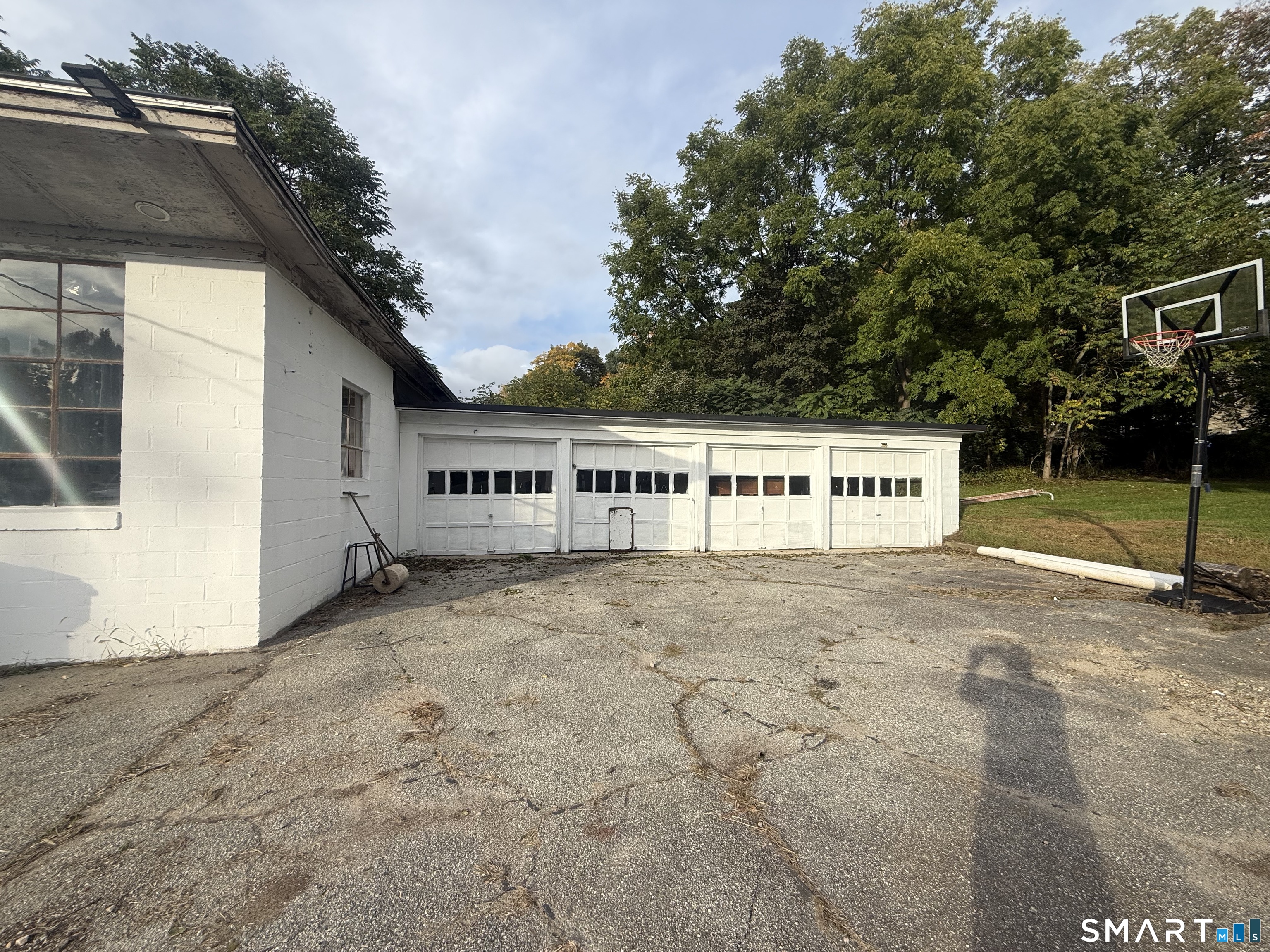 291-293 School Street Putnam CT 06260