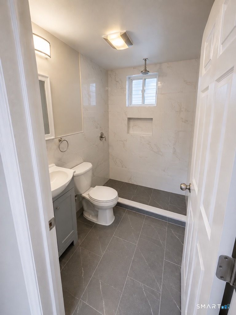 502 East Main Street Norwich CT 06360