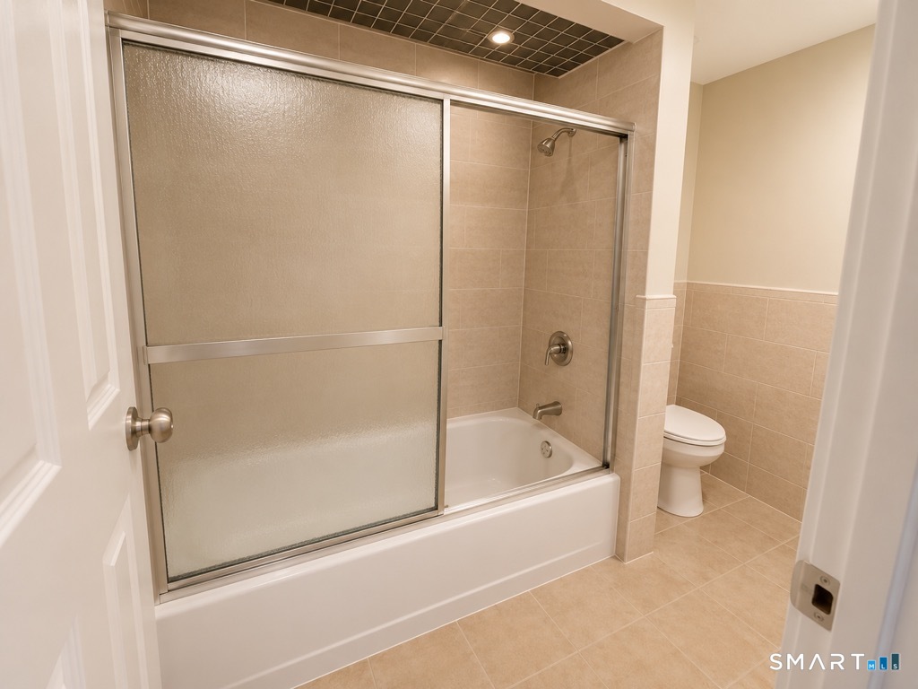 502 East Main Street Norwich CT 06360