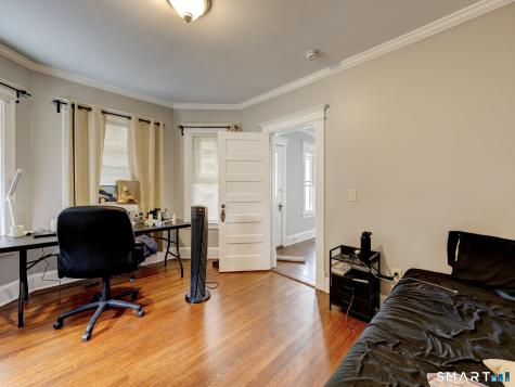 276 Oxford Street Hartford CT 06105