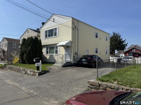 403-405 Indian Avenue Bridgeport CT 06606