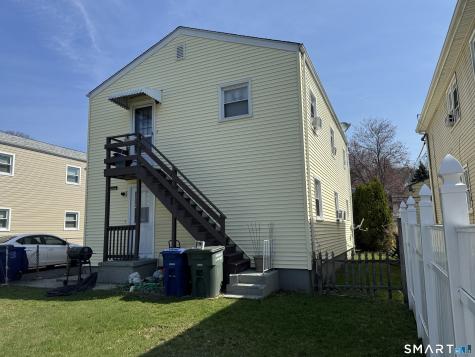 403-405 Indian Avenue Bridgeport CT 06606