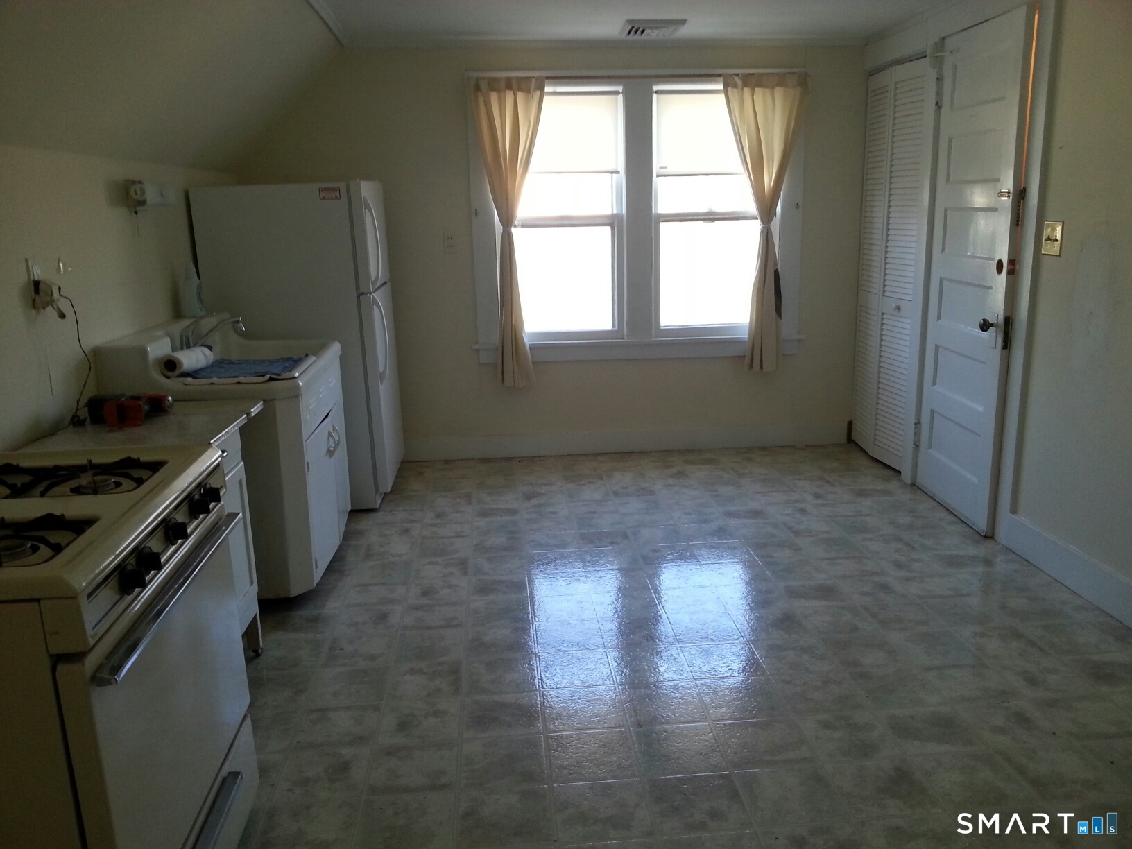 63 Sea Street New Haven CT 06519