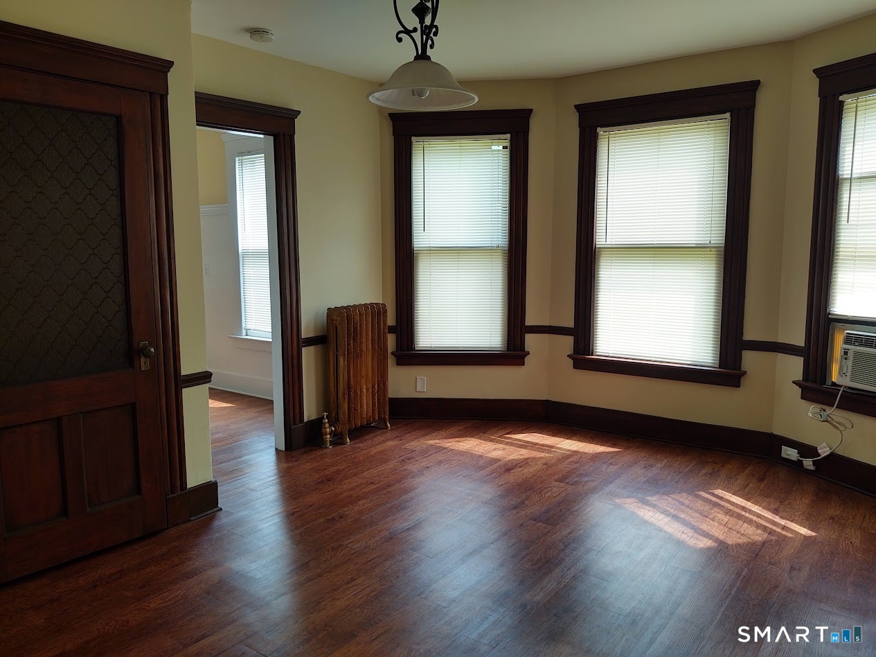 63 Sea Street New Haven CT 06519