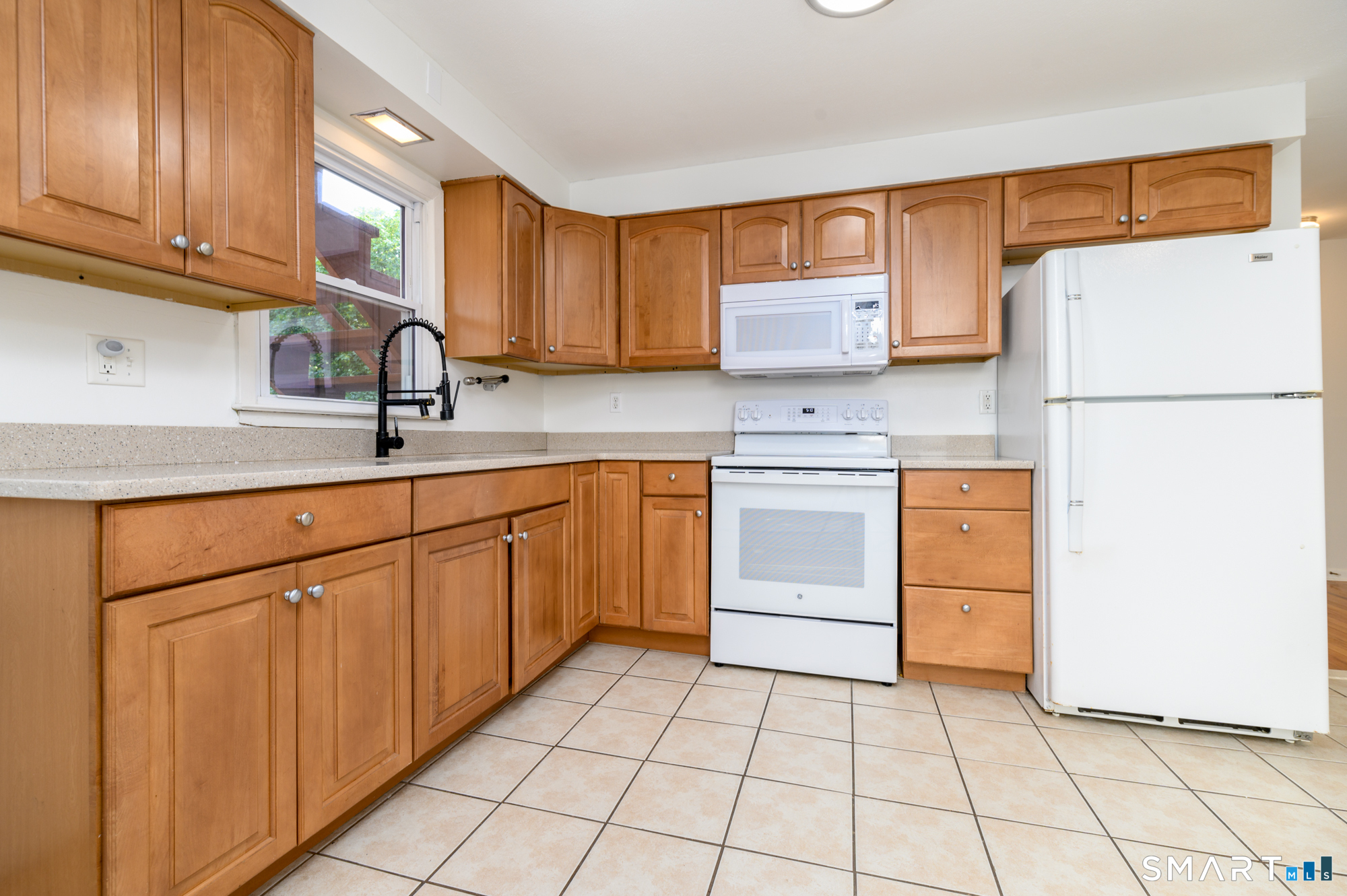 32 Hackett North Circle Stamford CT 06906