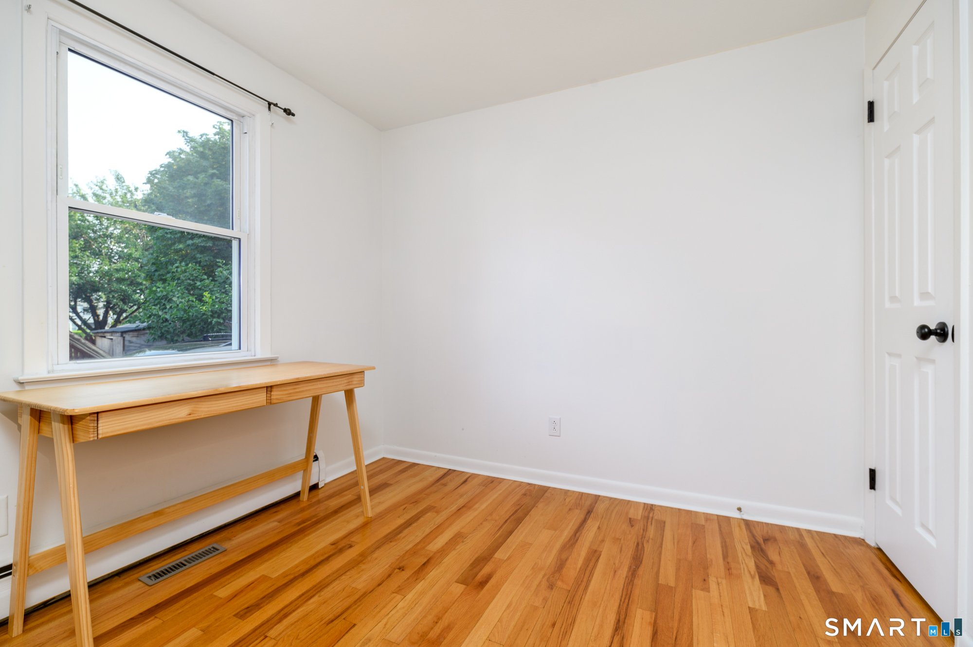32 Hackett North Circle Stamford CT 06906