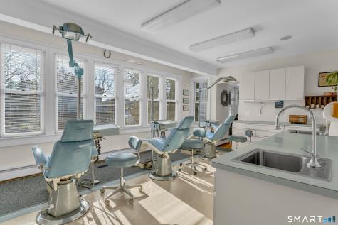 53 Montowese Street Branford CT 06405