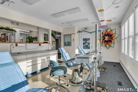 53 Montowese Street Branford CT 06405