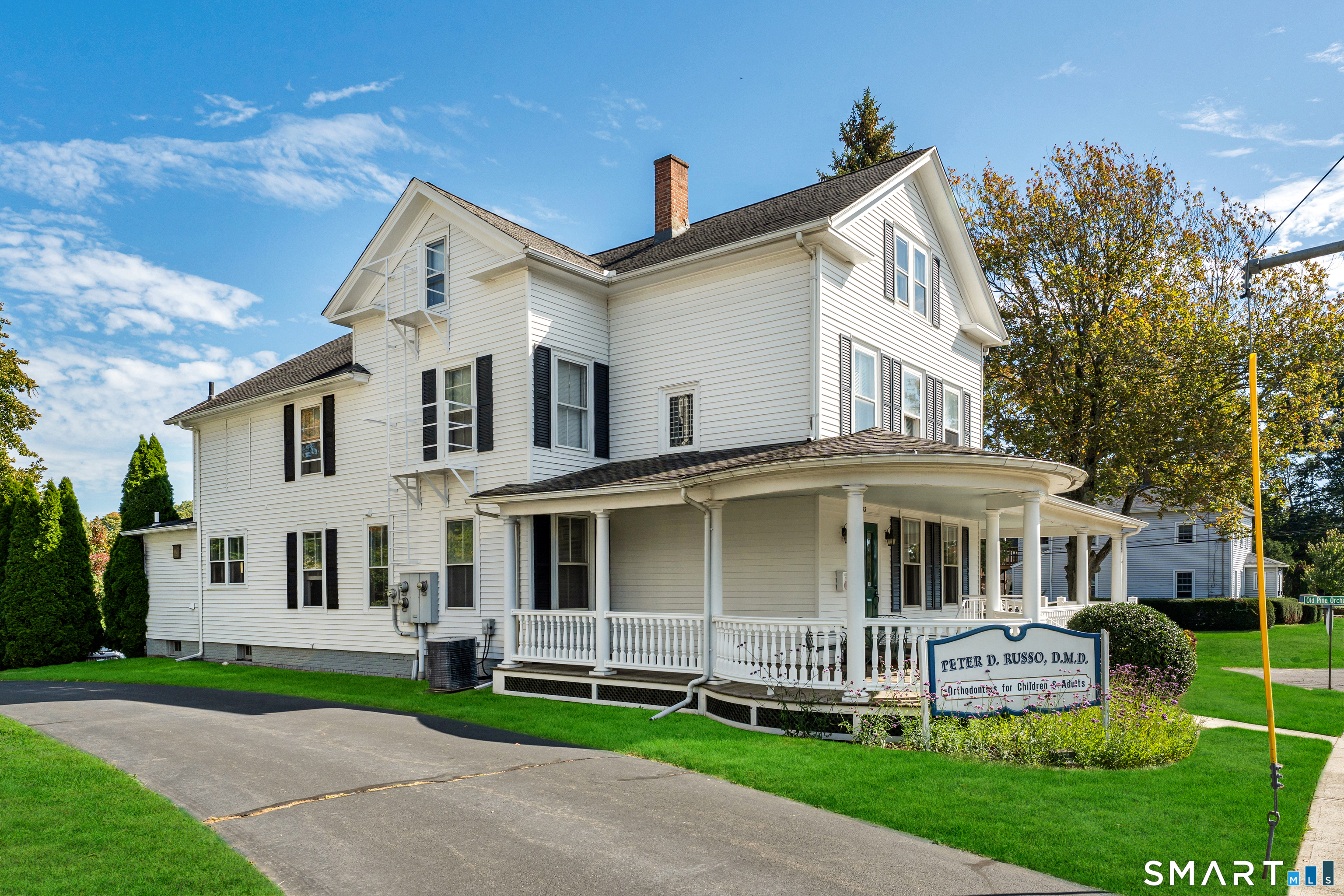 53 Montowese Street Branford CT 06405