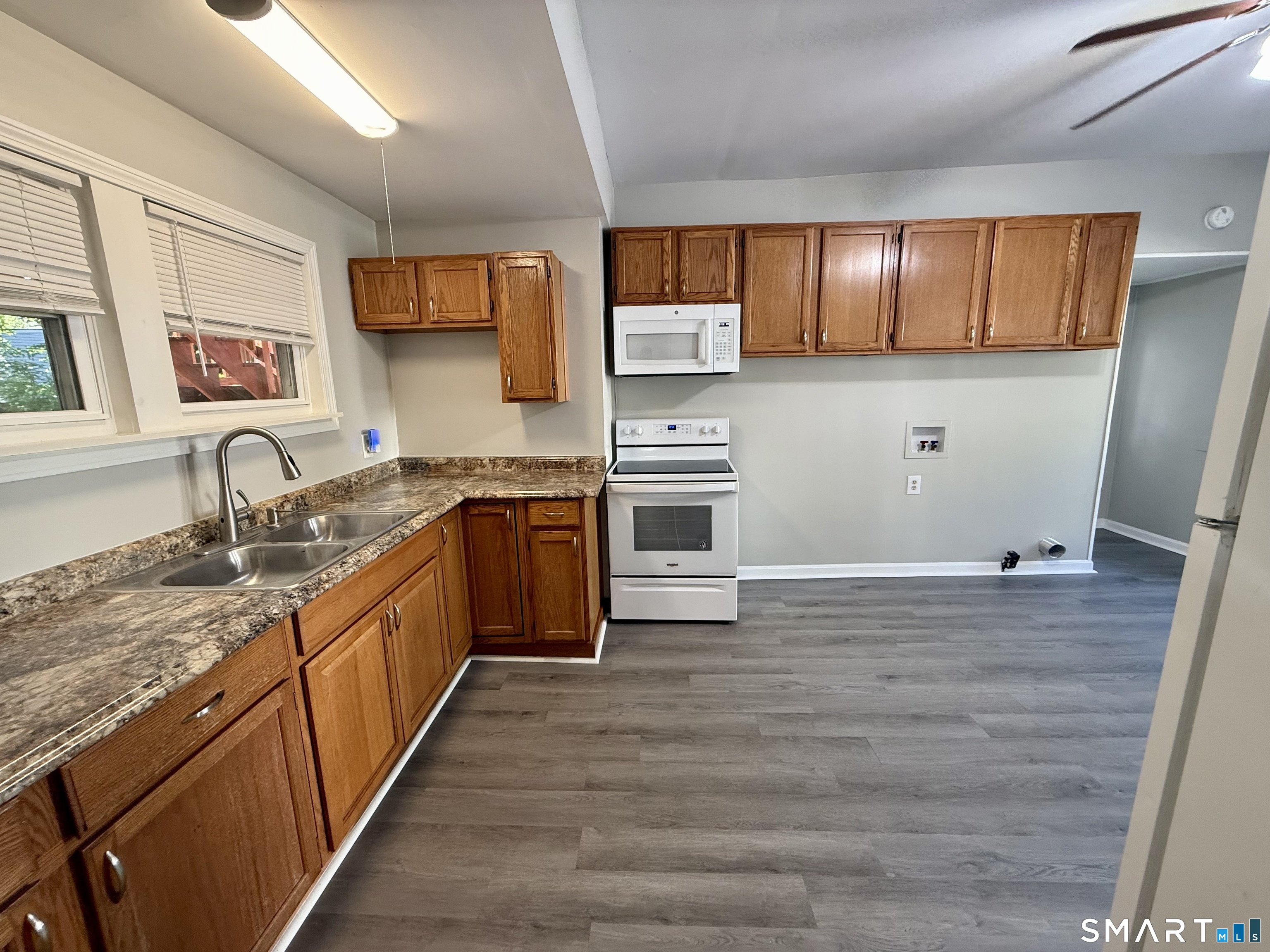 25-27 Farrows Street Putnam CT 06260