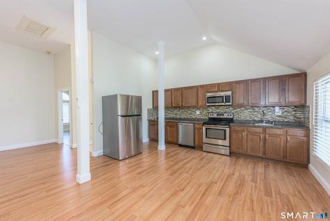 158 Bull Hill Lane West Haven CT 06516