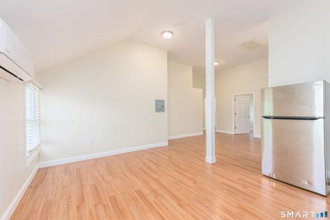 158 Bull Hill Lane West Haven CT 06516