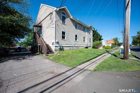 158 Bull Hill Lane West Haven CT 06516