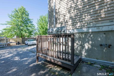 158 Bull Hill Lane West Haven CT 06516