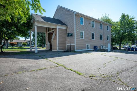 158 Bull Hill Lane West Haven CT 06516