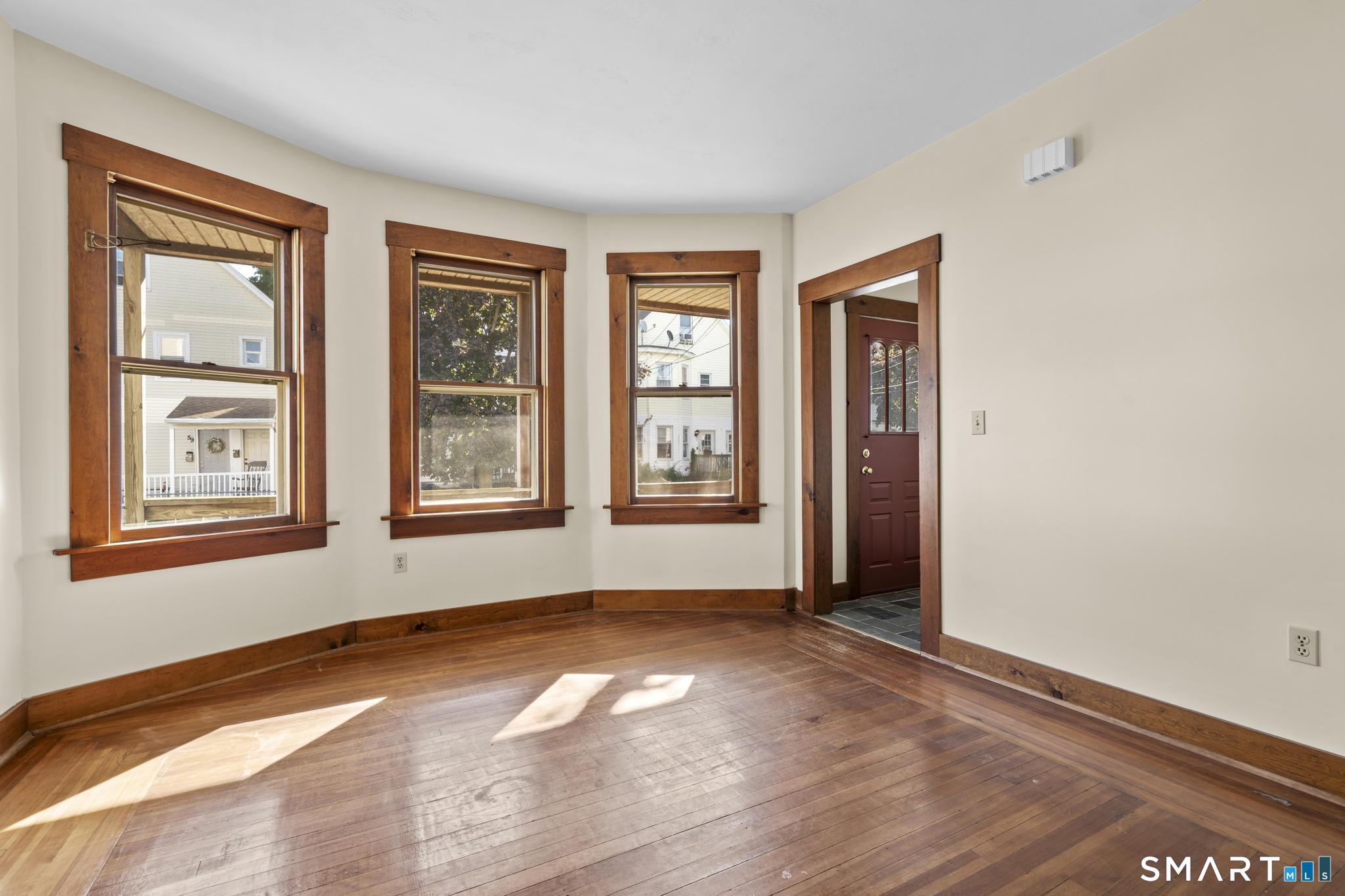 54 East Avenue West Haven CT 06516