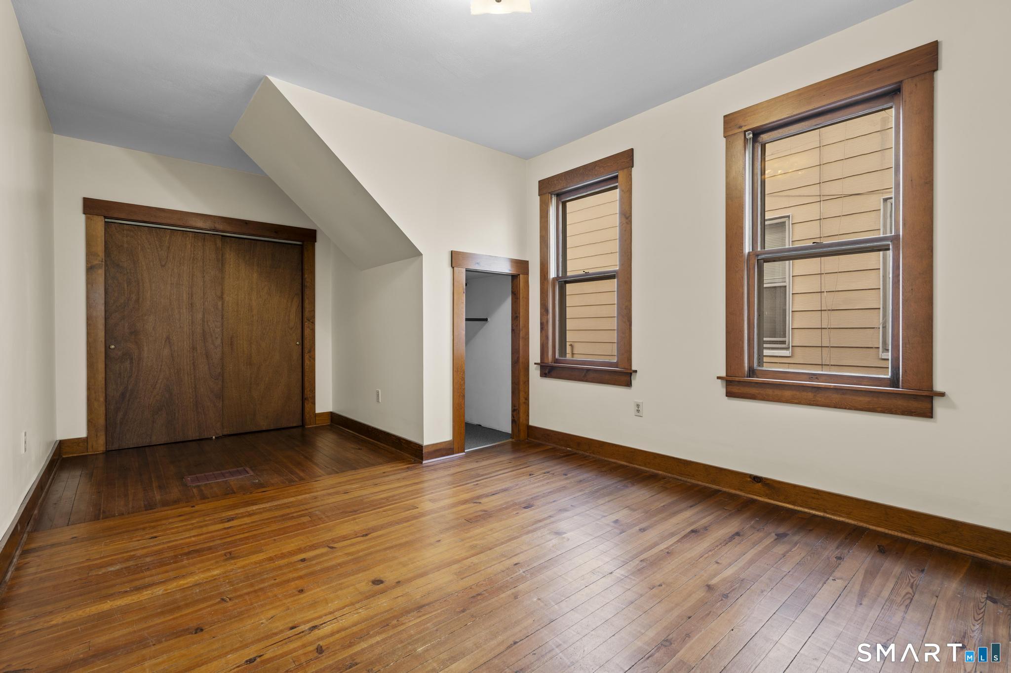 54 East Avenue West Haven CT 06516