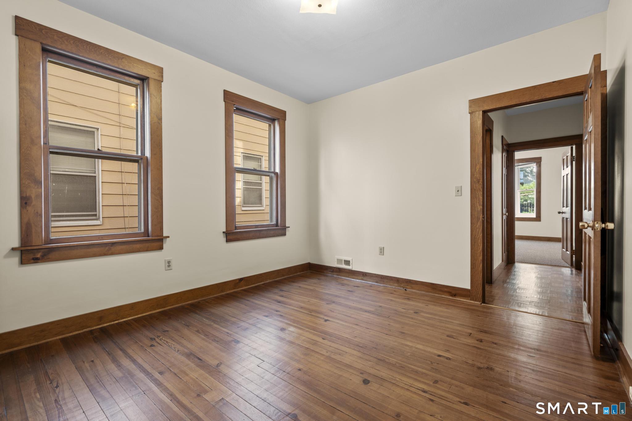 54 East Avenue West Haven CT 06516