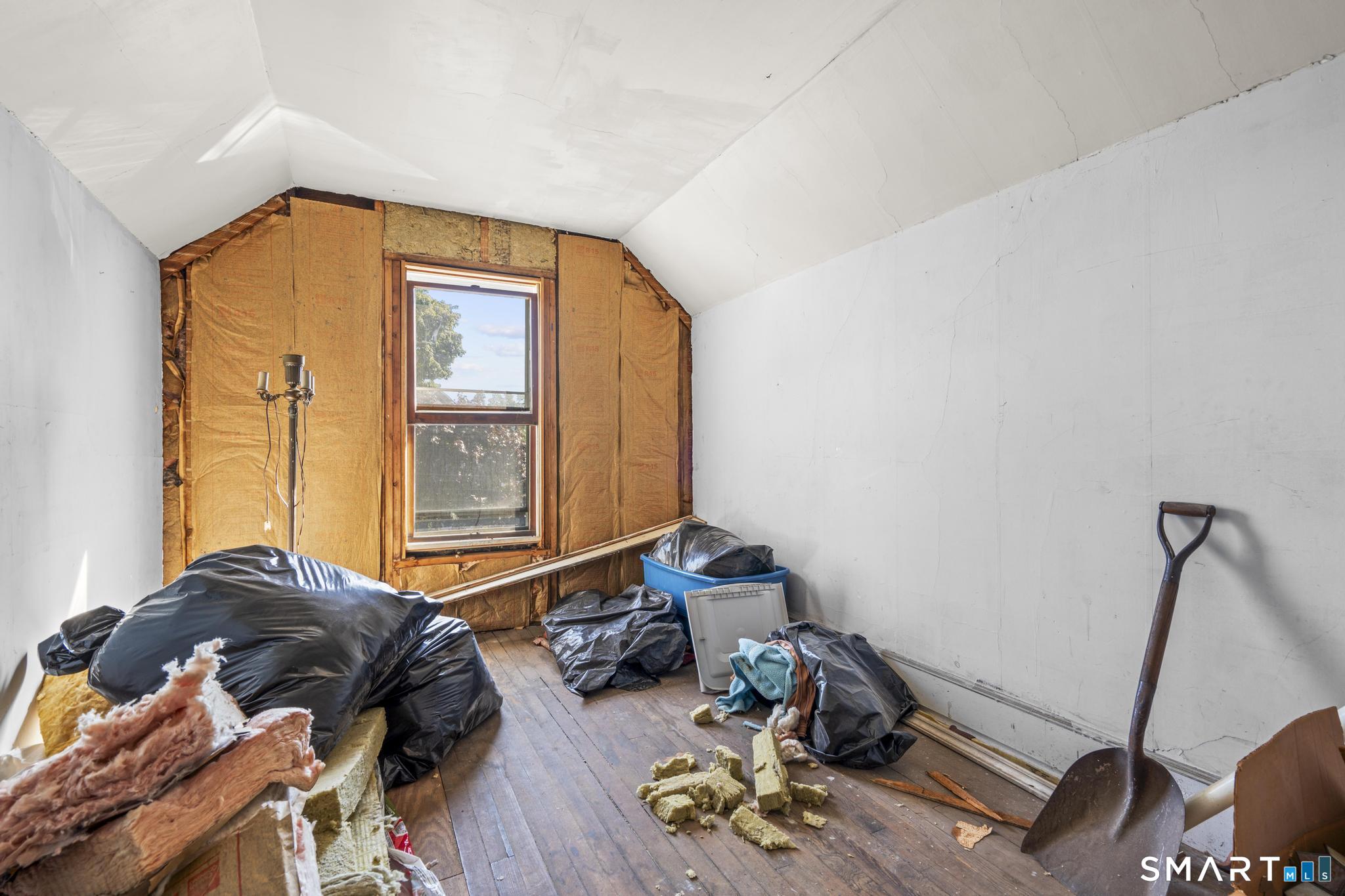 54 East Avenue West Haven CT 06516