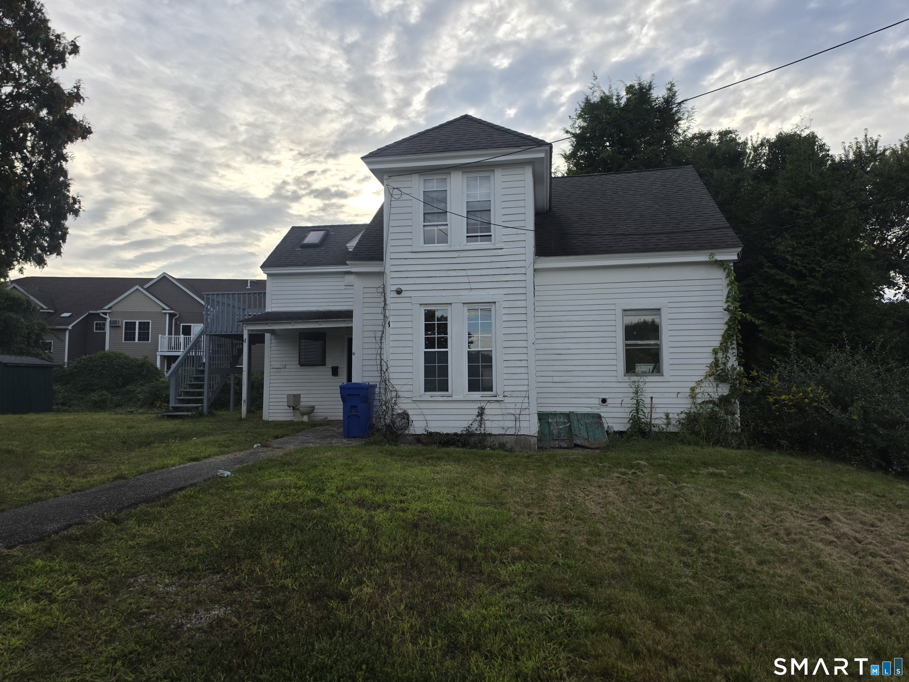 1203 Poquonnock Road Groton CT 06340