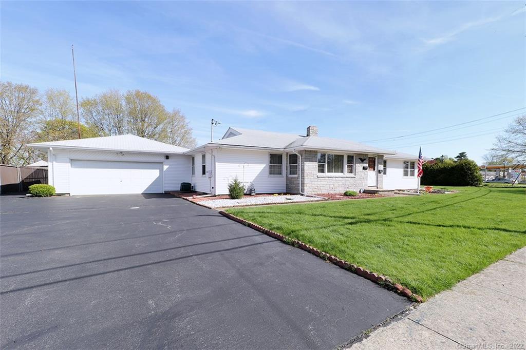 3 Housatonic Drive Milford CT 06460