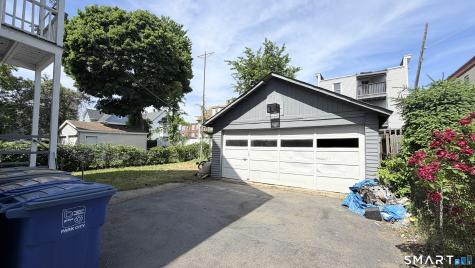 464-466 Hollister Avenue Bridgeport CT 06607