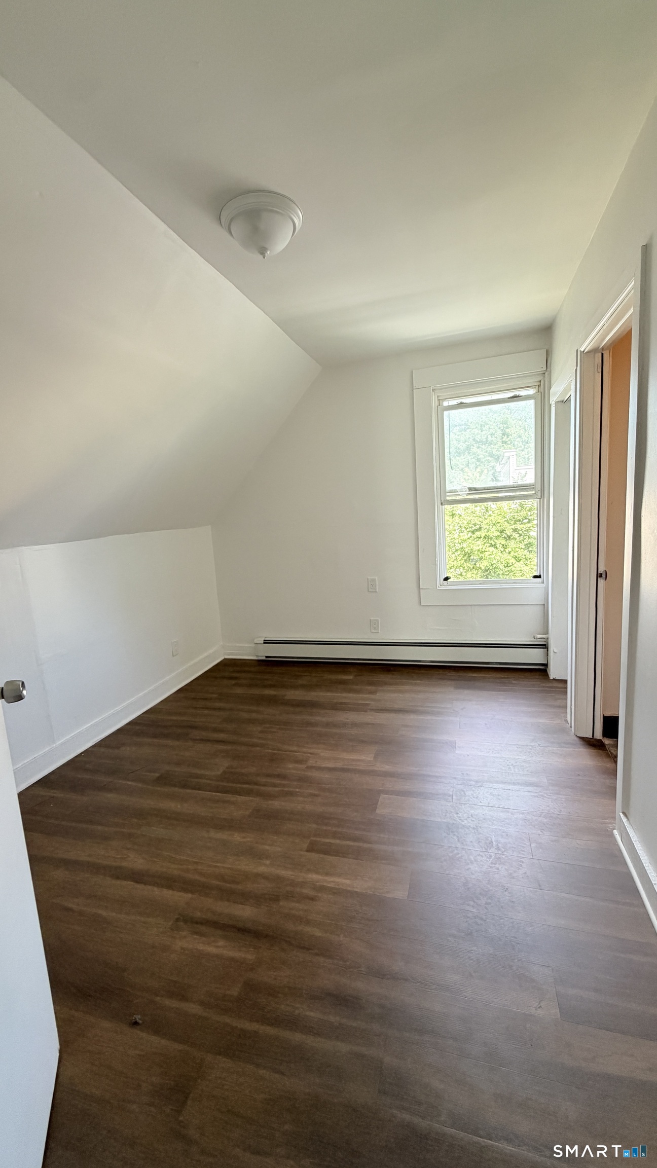 464-466 Hollister Avenue Bridgeport CT 06607