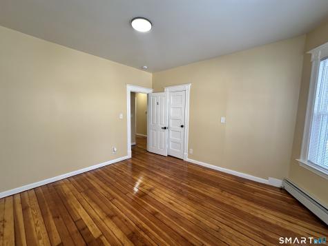 207 Greenfield Street Hartford CT 06112